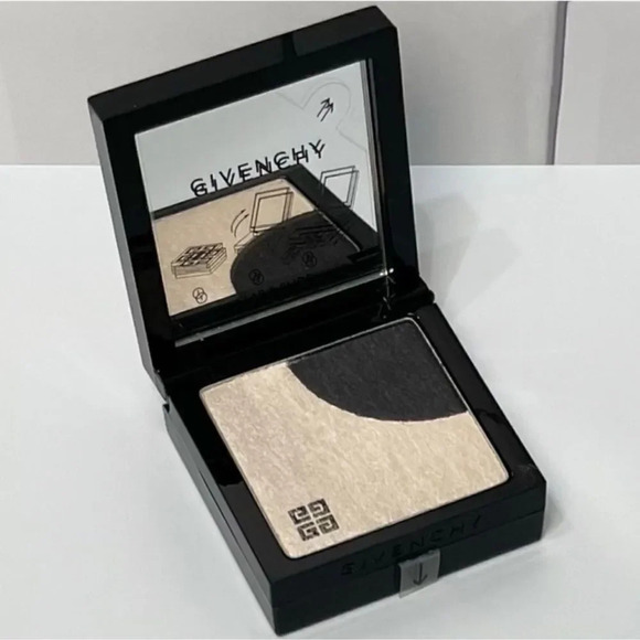 Givenchy 1 Lune Mysterieuse Limited Edition Eyeshadow & Highlighter Duo - Picture 1 of 4